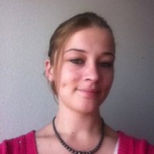 Emilie - Prof de philosophie - Oissel