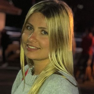 Marie-Charlotte - Prof de droit civil - Bordeaux