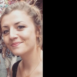 Elodie - Prof de fle - français langue étrangère - Herstal