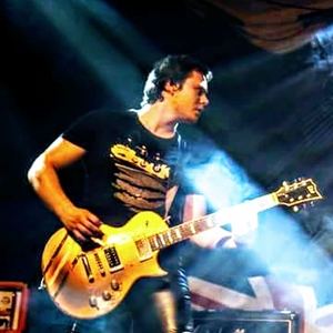 Simon - Prof de guitare - Bourg-en-Bresse