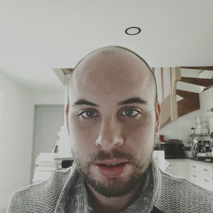 Romain - Prof d'initiation informatique - Anchenoncourt-et-Chazel