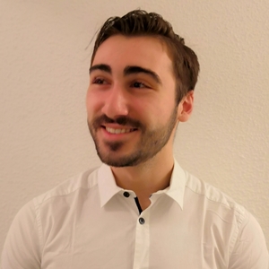 Loïc - Prof de maths - Carry-le-Rouet