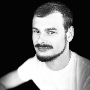 Théo - Prof d'initiation informatique - Paris 15e
