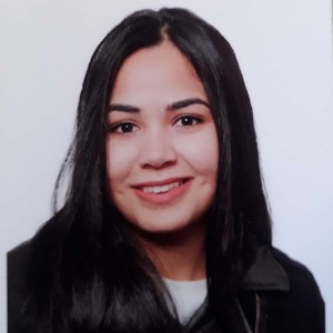 Ghada - Prof de maths - Guyancourt