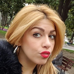 Zina - Prof d'italien - Mandelieu-la-Napoule
