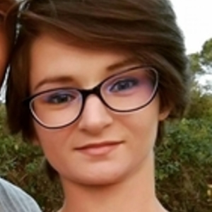 Camille - Prof de français - Fontaines-sur-Saône