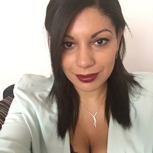 Aziza - Prof de maths - Paris