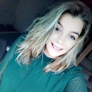 Chloé - Prof d'aide aux devoirs - Ully-Saint-Georges