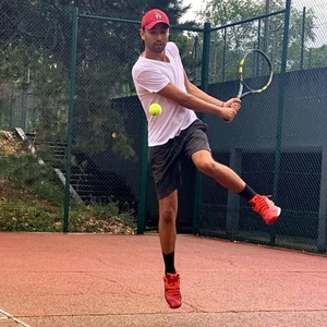 Yacine - Prof de tennis - Saint-Ouen-sur-Seine