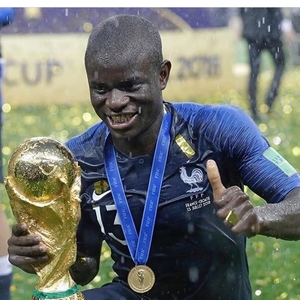 Tom - Prof de football - Gond-Pontouvre