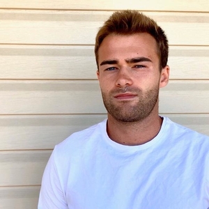 Leo - Prof de tennis - Nevers