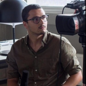 Etienne - Prof de suivre l'actualité - Boulogne-Billancourt