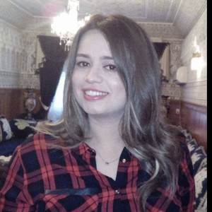Fatma - Prof d'arabe - Tarbes