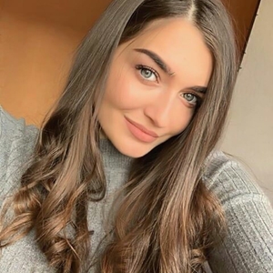 Julie - Prof de maths - Lyon