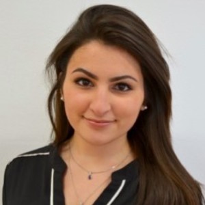 Lyna - Prof d'anglais - Paris
