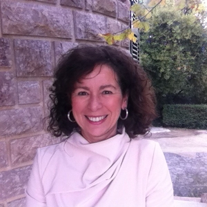 Clara - Prof de droit des affaires - Pouzols-Minervois