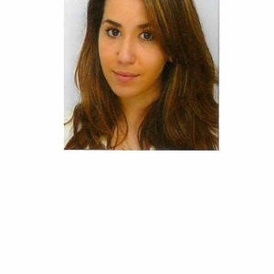 Soraya - Prof de droit des affaires - Maromme