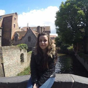 Julie - Prof de droit civil - Boulogne-sur-Mer