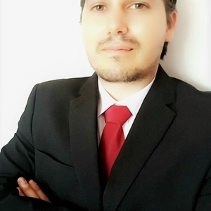 Ricardo - Prof de droit civil - São Mamede de Infesta