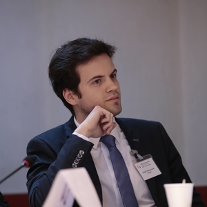Julian - Prof de droit - Bruxelles