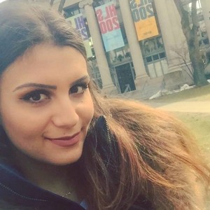 Hannah - Prof de droit civil - Paris