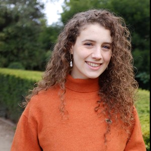 Olivia - Prof d'histoire - Paris