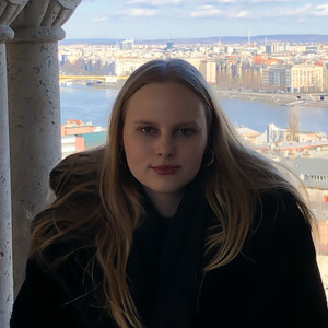 Katia - Prof d'histoire - Paris