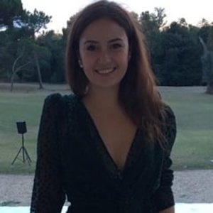 Emma - Prof de français - Paris