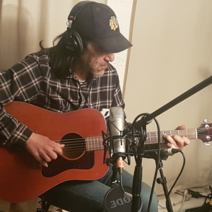 Roland - Prof de guitare acoustique - Ballainvilliers