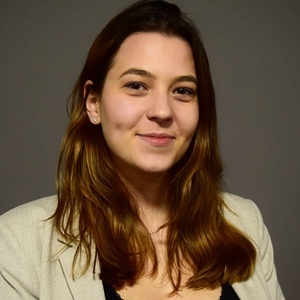 Camille - Prof de fle - français langue étrangère - Dundee