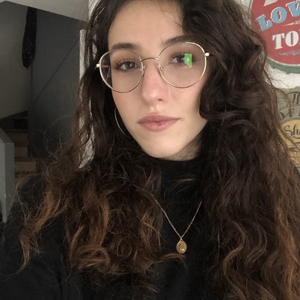 Noémie - Prof de langue des signes - Bordeaux