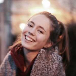 Charlotte - Prof de psychologie - Caen