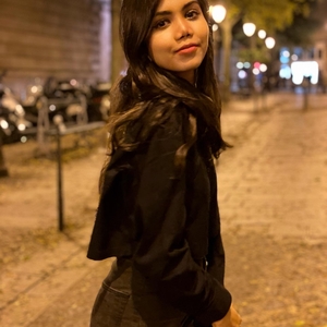 Dharshini - Prof d'anglais - Colombes