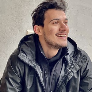 Tudor N - Prof d'anglais - Paris