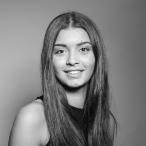 Amina - Prof d'anglais - Lyon