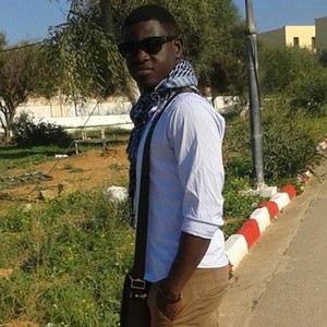 Ehueni Daniel - Prof d'anglais - Guilers
