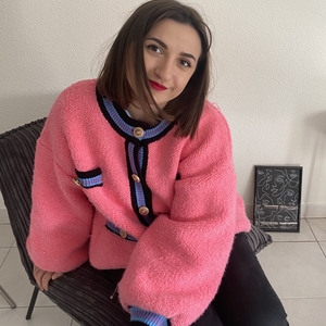Leonie - Prof de lecture - Poitiers