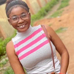 Mary - Prof de maths - Abeokuta