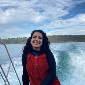 Salma - Prof de maths - Brest