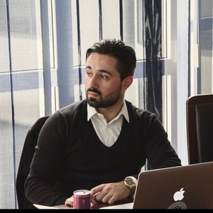 Julien - Prof d'espagnol - Blégny