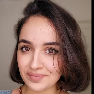 Khadija - Prof d'arabe - Paris