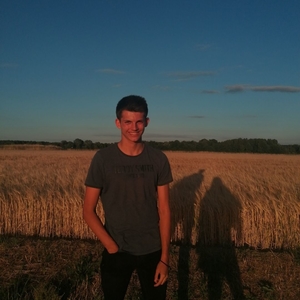 Theo - Prof de maths - Laon