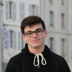 Clément - Prof d'initiation internet - Taugon