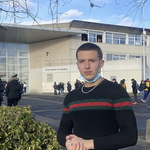 Antoine - Prof d'aide aux devoirs - Villeneuve-le-Comte