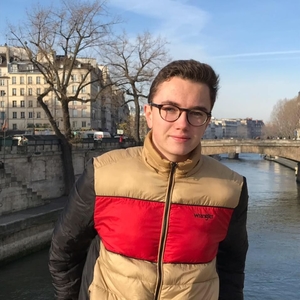 Matthieu - Prof de maths - Grand-Champ