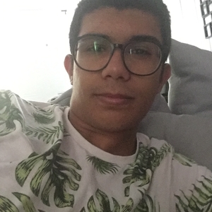 Luka - Prof de physique - chimie - Erbray