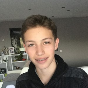 Lorenzo - Prof de maths - Bellegarde