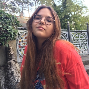 Caroline - Prof d'aide aux devoirs - Saint-Maur-des-Fossés
