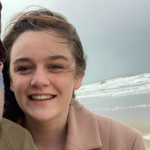 Megan - Prof de traduction - anglais - Le Neufbourg