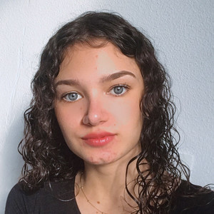 Christina - Prof de maths - Nézignan-l'Évêque